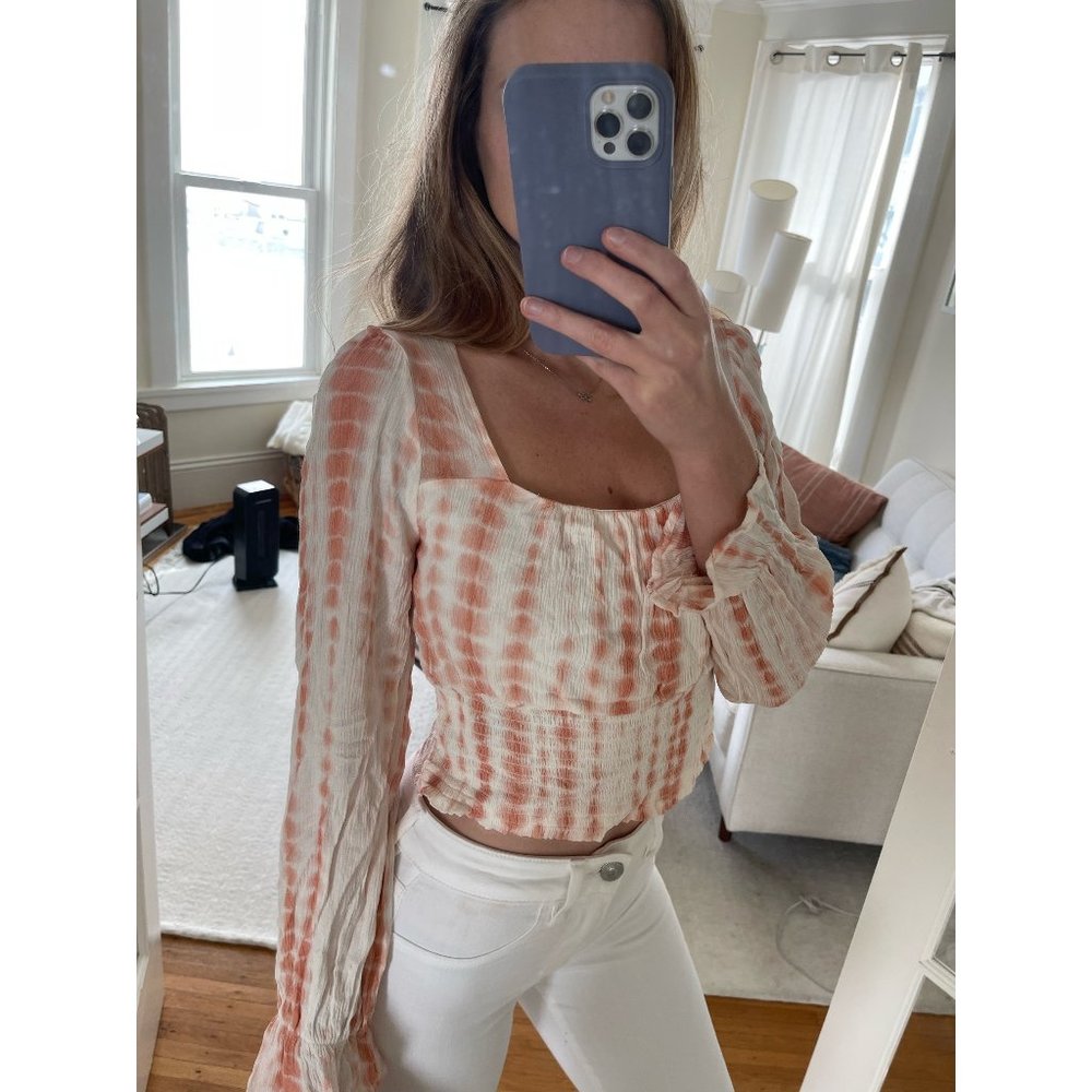 Long Sleeve Pink and White Blouse in Size Medium